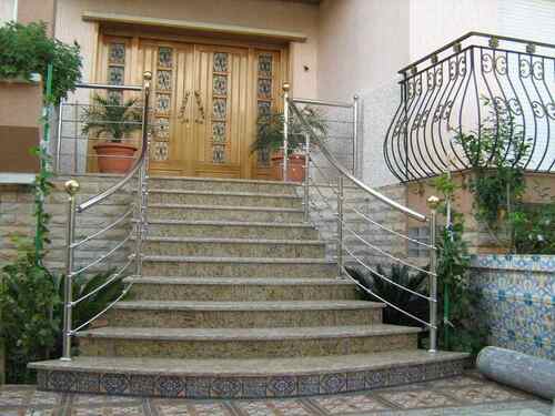 Latest company case about WinscoMetal Custom Stainless Steel Cable Railing Project for Residential Outdoor Staircase