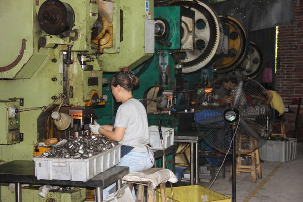 (GuangDong)Foshan Winsco Metal Products Co., Ltd. factory production line