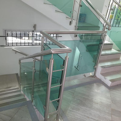SUS304 Mirror Finish 1.5mm Stainless Steel Railings Glass Balustrade for Australia UAE