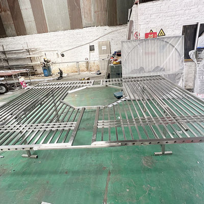 Primary Colours Stainless Steel Screen Partition Wall Panel For Home Decoration